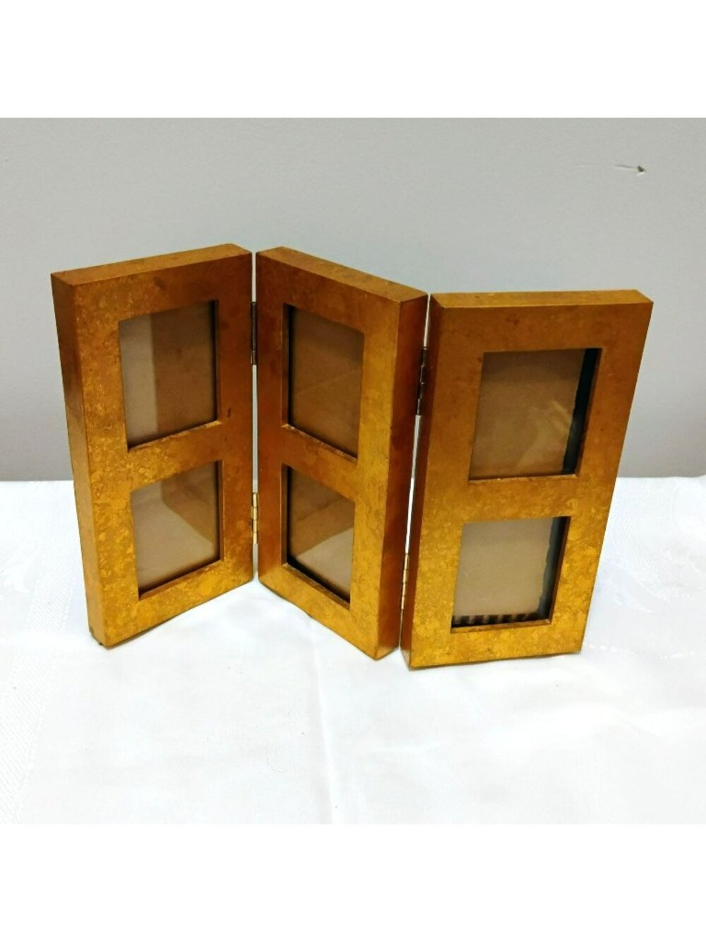 Vintage Gold Tri Fold Picture Frame 6 Window Wallet Size Collage Gilt Wood